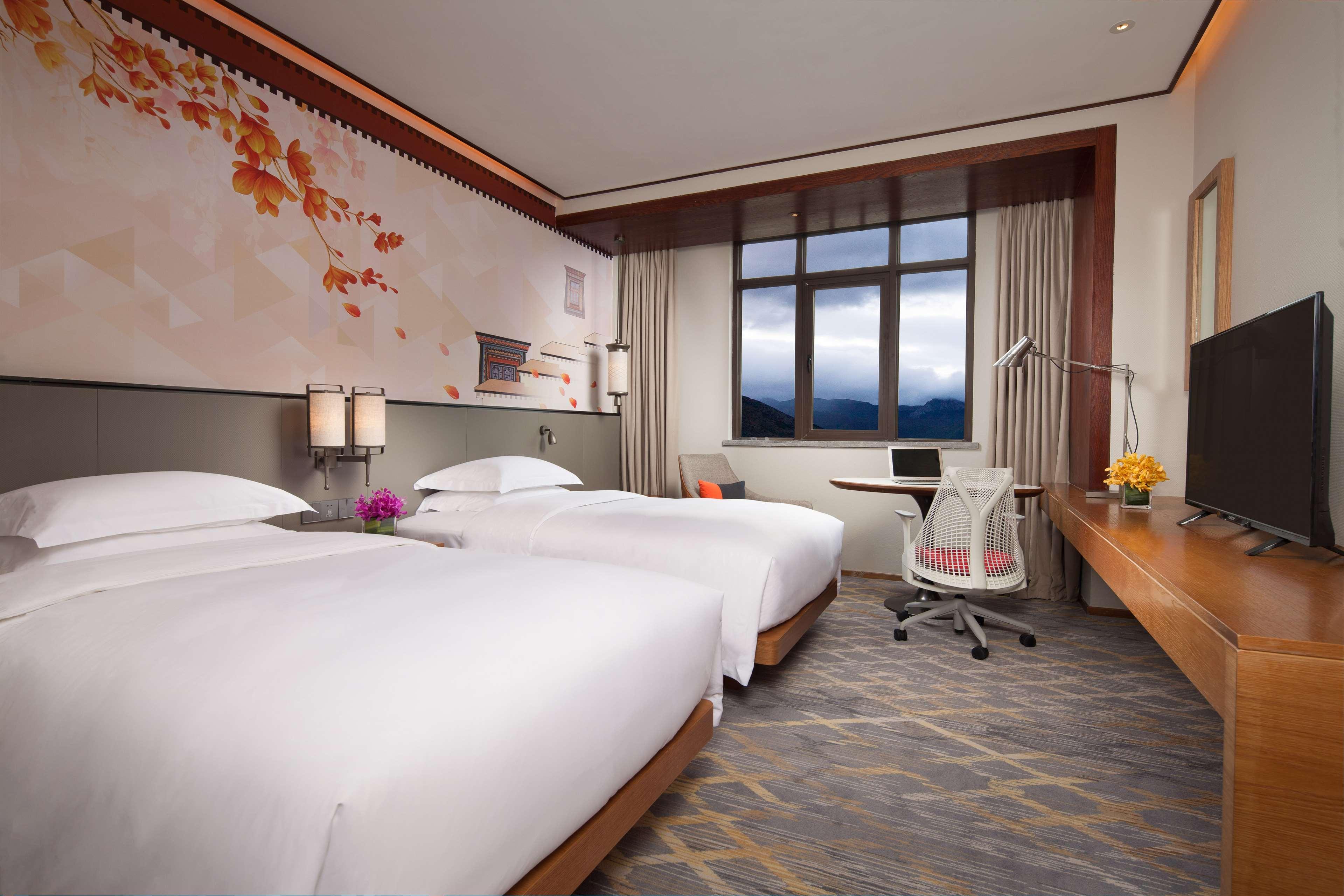 Hilton Garden Inn Shangri-La Exterior foto